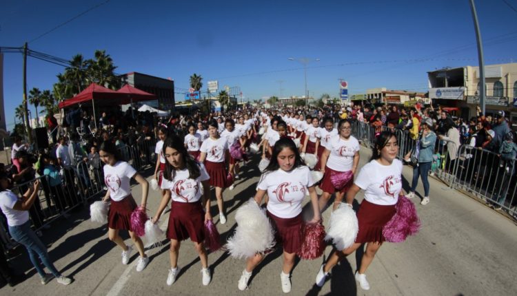 Rosaritenses Disfrutan Del Desfile Por La Revoluci N Mexicana